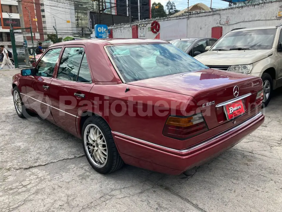 Foto 7 de Mercedes Benz E280
