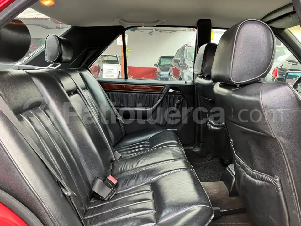 Foto 18 de Mercedes Benz E280