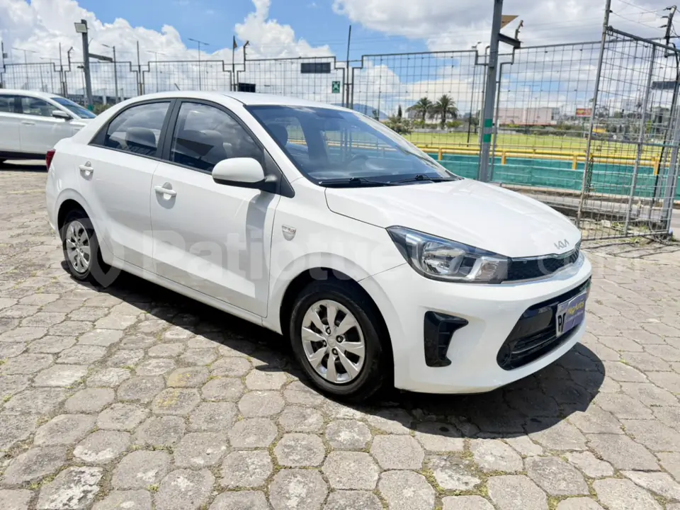 Foto 1 de Kia Soluto