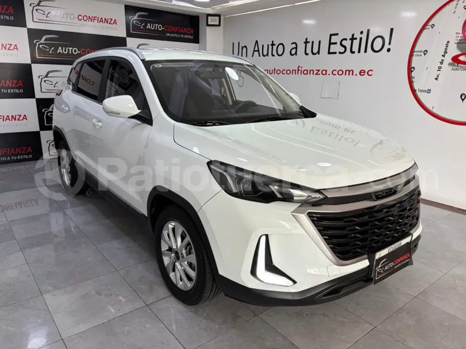 Foto 3 de Baic X35 LUXURI