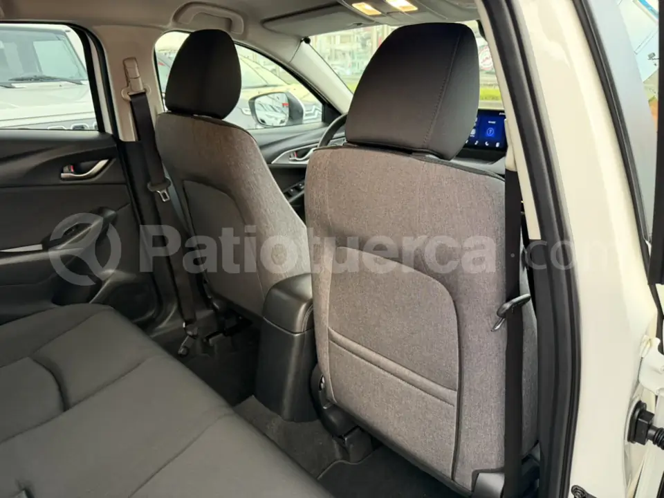 Foto 31 de Mazda CX3 ENTRY