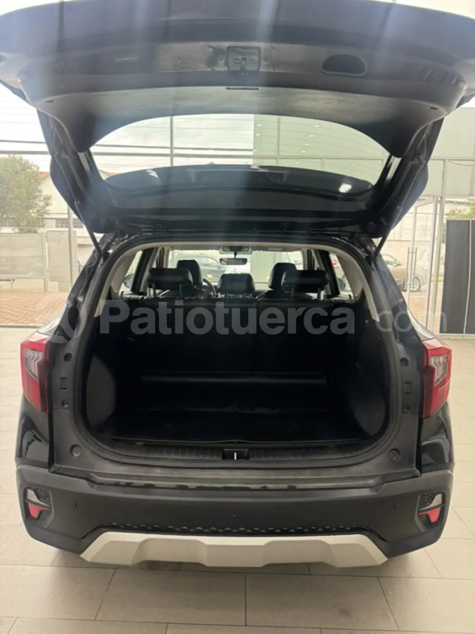 Foto 9 de Kia Seltos LX