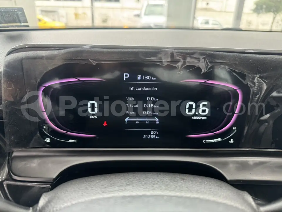 Foto 21 de Kia Seltos LX