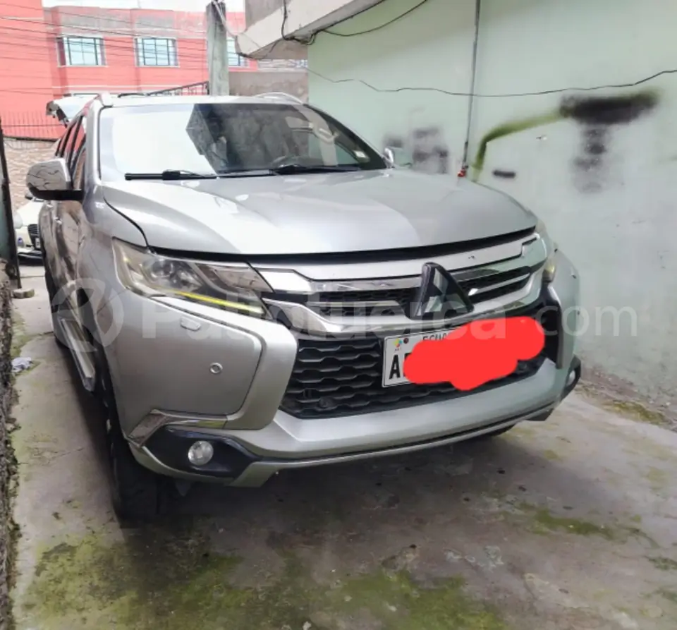 Foto 1 de Mitsubishi Montero Sport