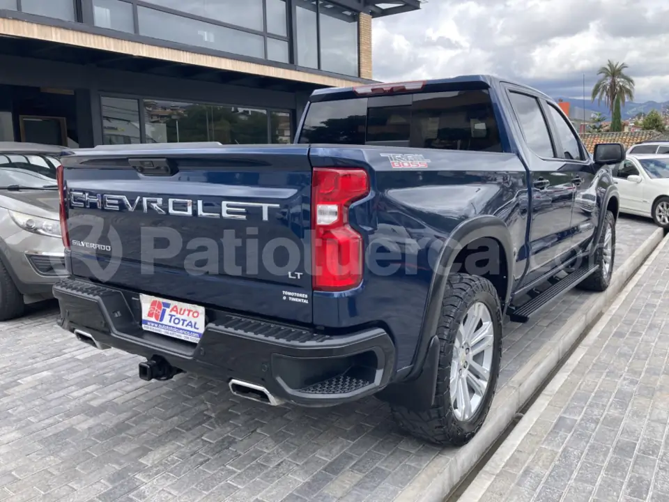 Foto 5 de Chevrolet Silverado Trailboss Z71 AC
