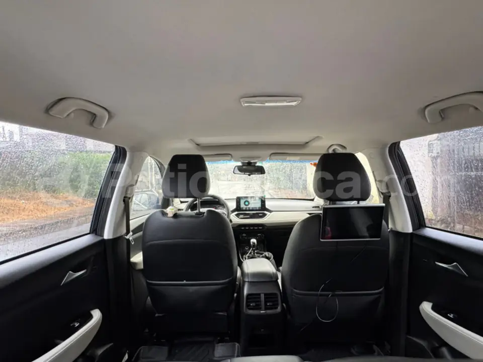 Foto 15 de Chevrolet Captiva LTZ Turbo