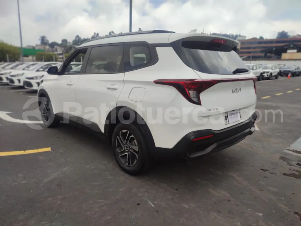 Foto 7 de Kia Carens