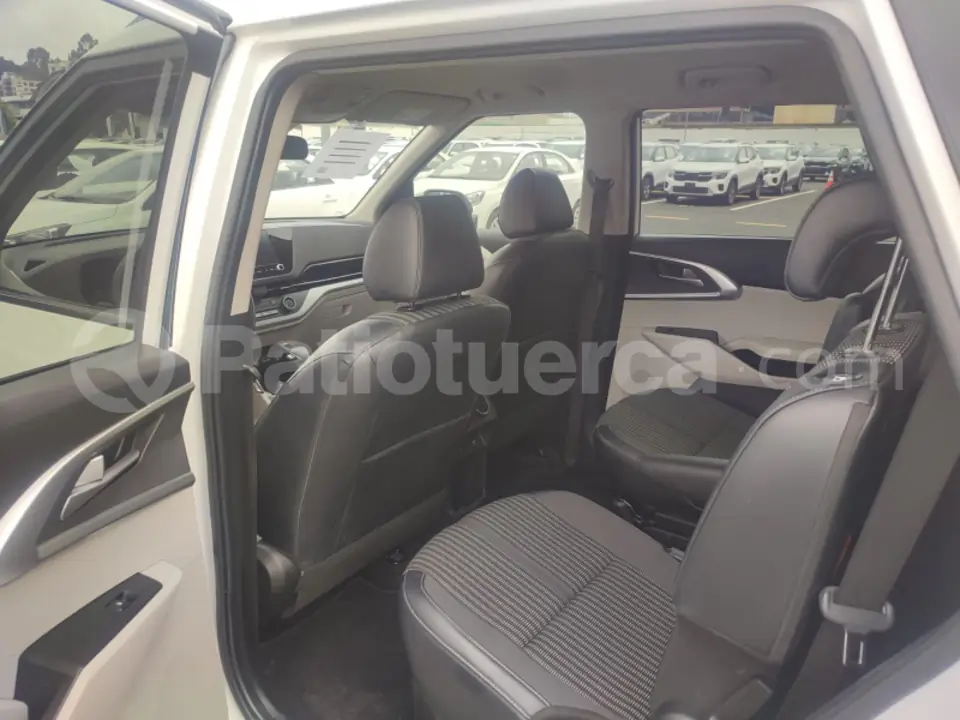 Foto 9 de Kia Carens