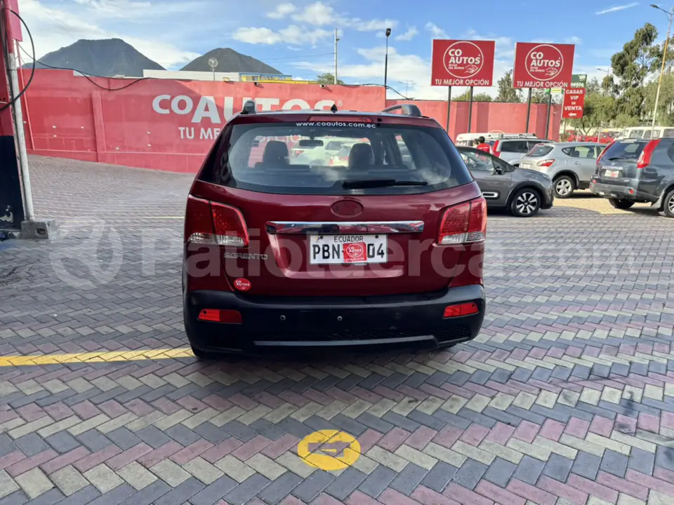 Foto 6 de Kia SORENTO GLS