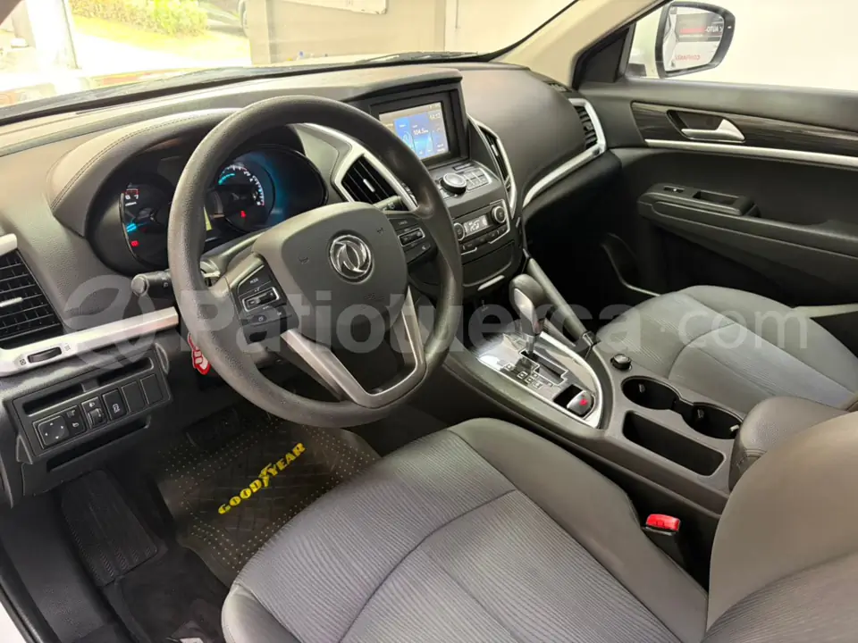 Foto 14 de DongFeng AX7