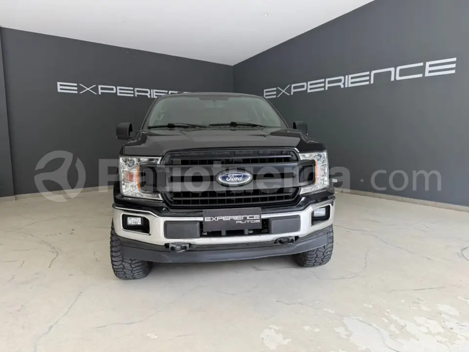 Foto 1 de Ford F150 XLT SC