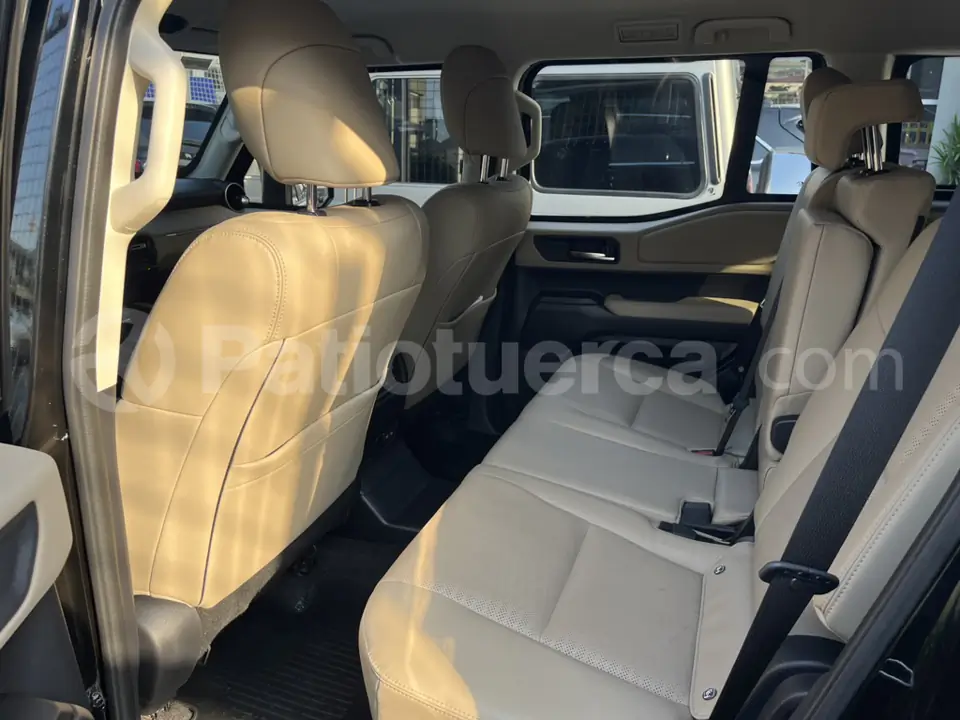 Foto 7 de Toyota Land Cruiser Prado TX