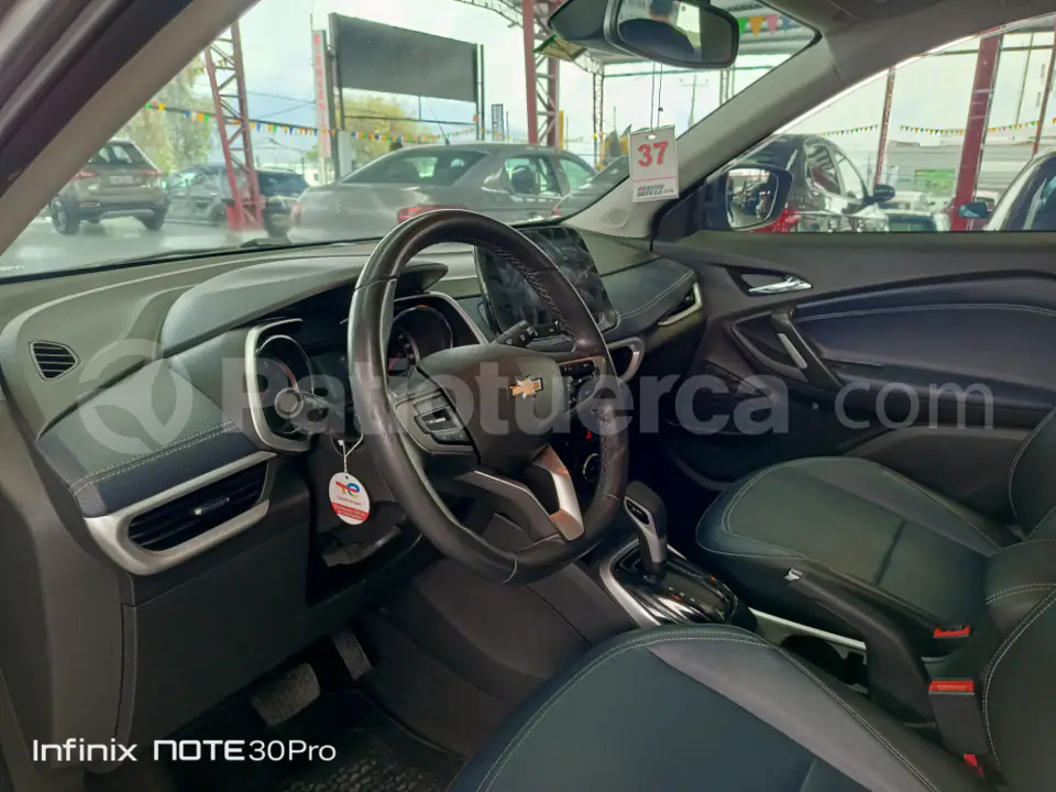 Foto 8 de Chevrolet Tracker LS