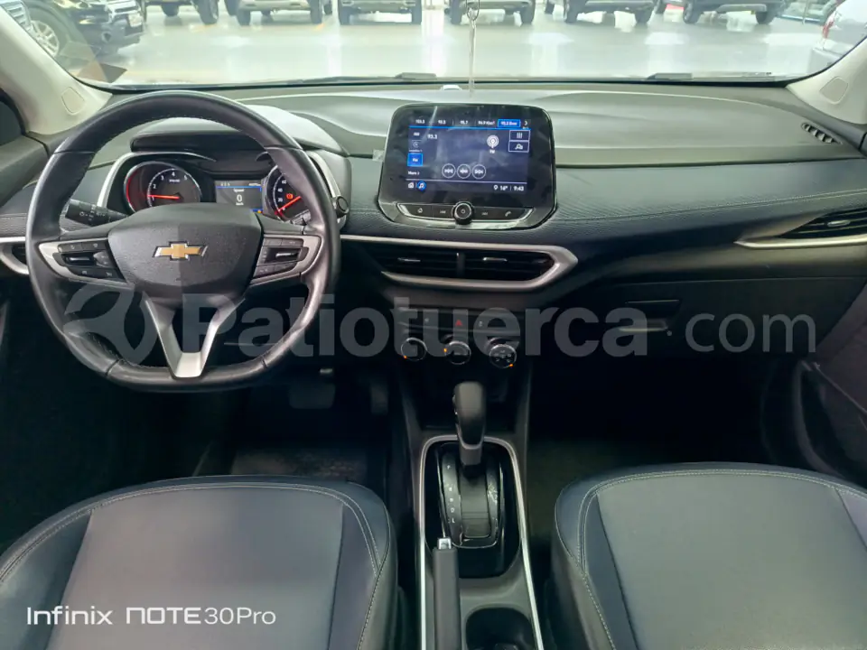 Foto 9 de Chevrolet Tracker LS