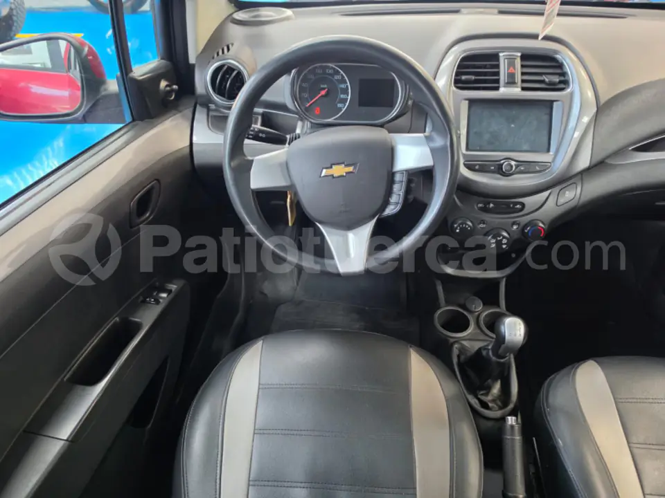 Foto 9 de Chevrolet Spark GT