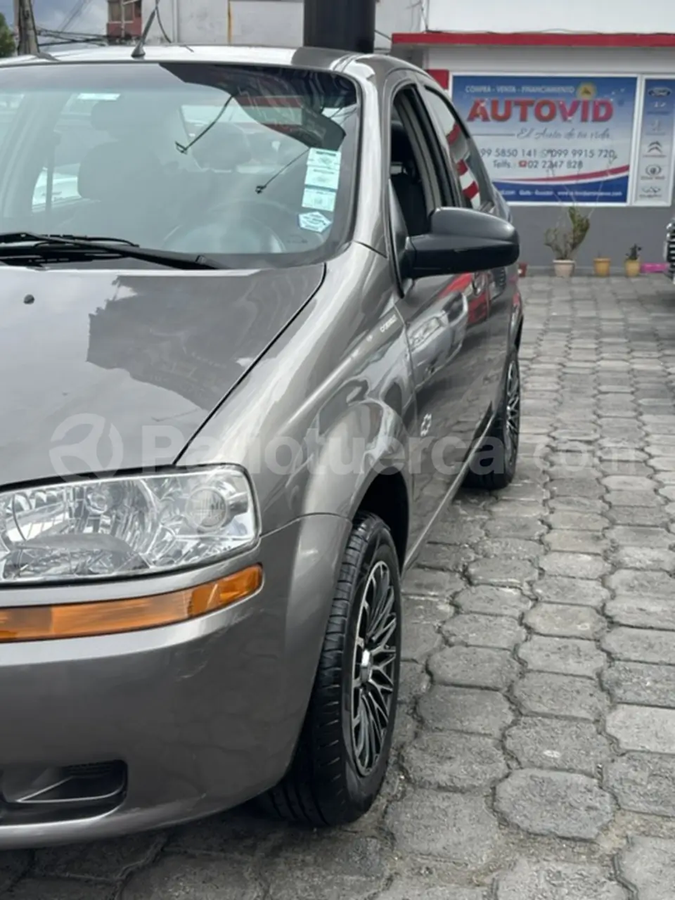 Foto 6 de Chevrolet Aveo Family