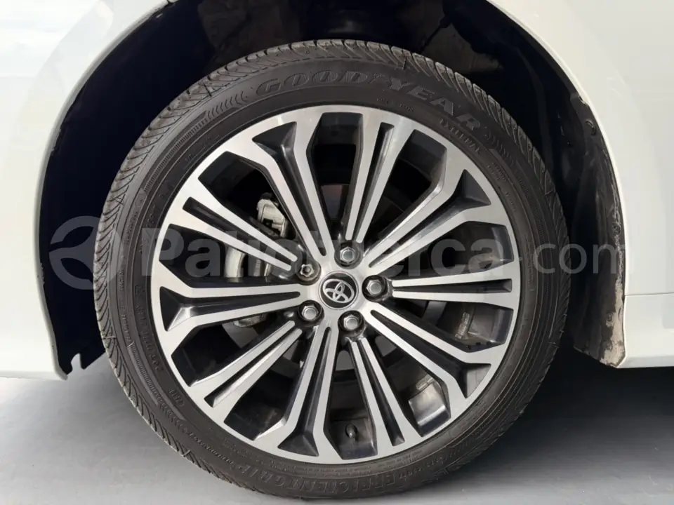 Foto 5 de Toyota COROLLA HYBRID