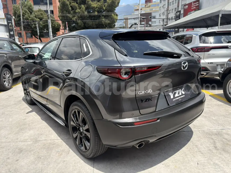 Foto 3 de Mazda CX-30 CORE