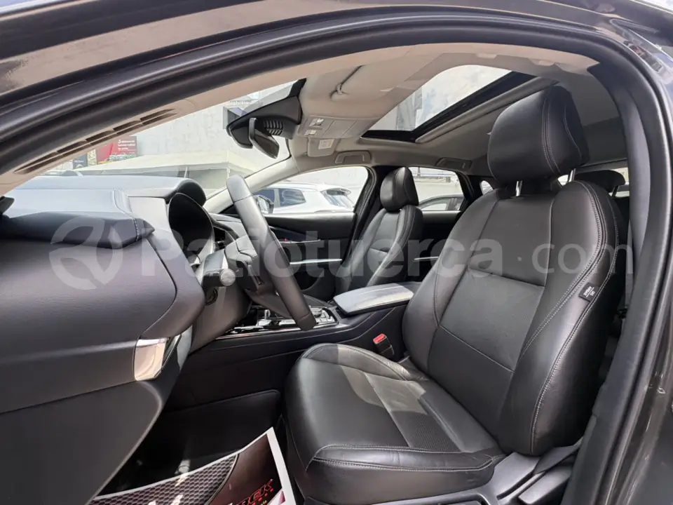 Foto 6 de Mazda CX-30 CORE