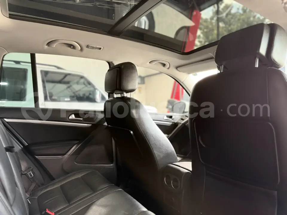 Foto 10 de Volkswagen Tiguan Sport Style