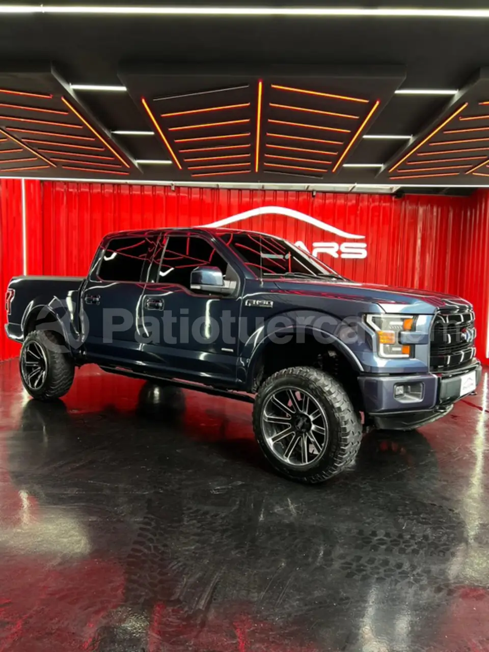 Foto 1 de Ford F150 Lariat