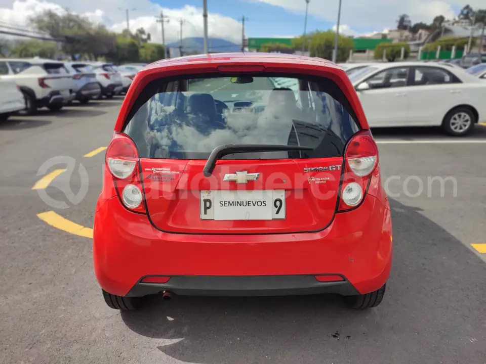 Foto 6 de Chevrolet Spark GT FULL
