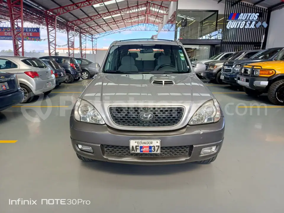 Foto 2 de Hyundai Terracan 2.5