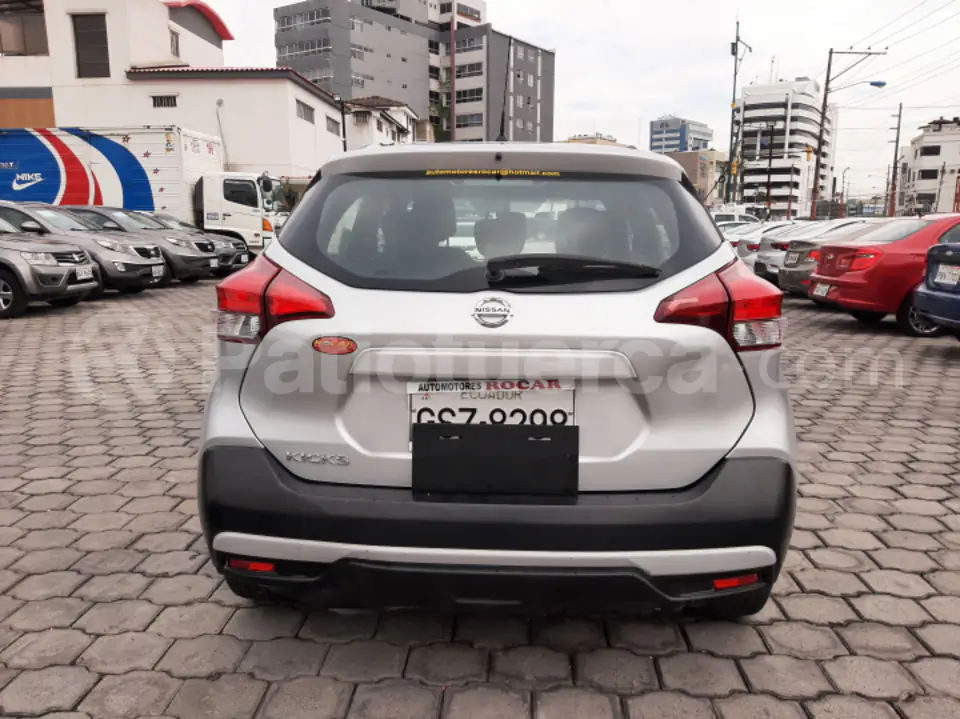 Foto 4 de Nissan Kicks