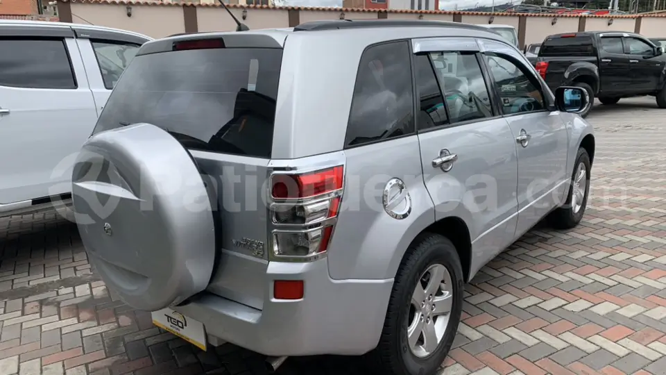 Foto 4 de Suzuki Grand Vitara SZ Next