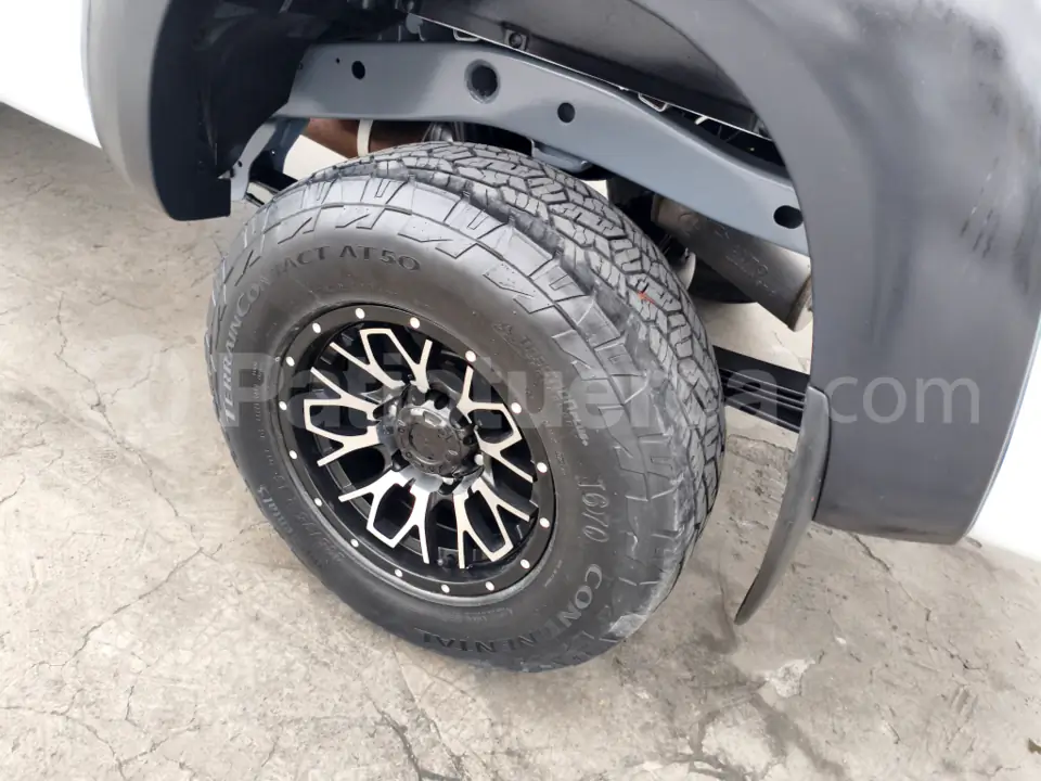 Foto 9 de Mazda BT-50 CS 2.6