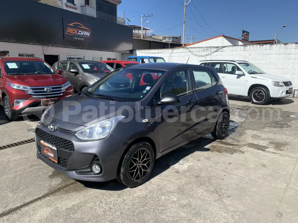 Foto 1 de Hyundai Grand I10 HB