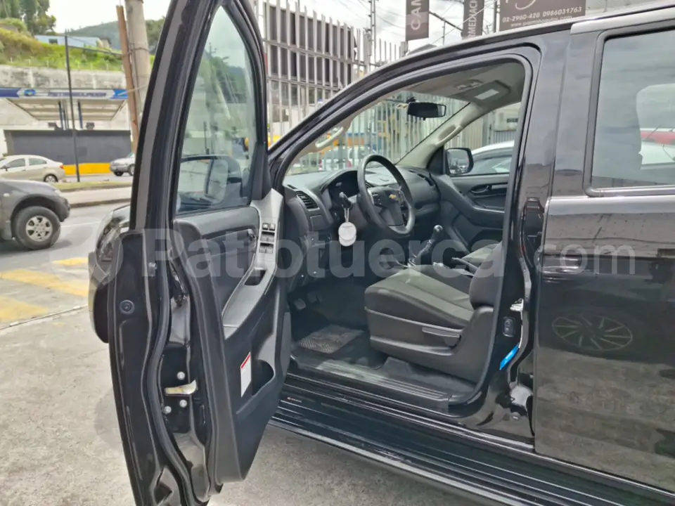 Foto 10 de Chevrolet D MAX CRDI FULL 2.5.
