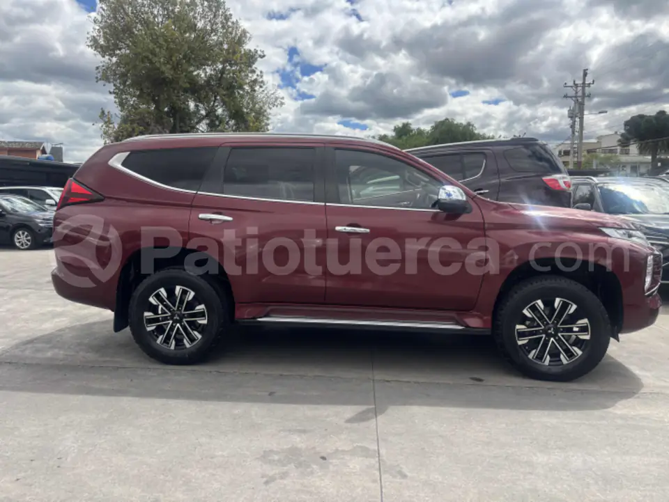Foto 7 de Mitsubishi Montero Sport Diesel