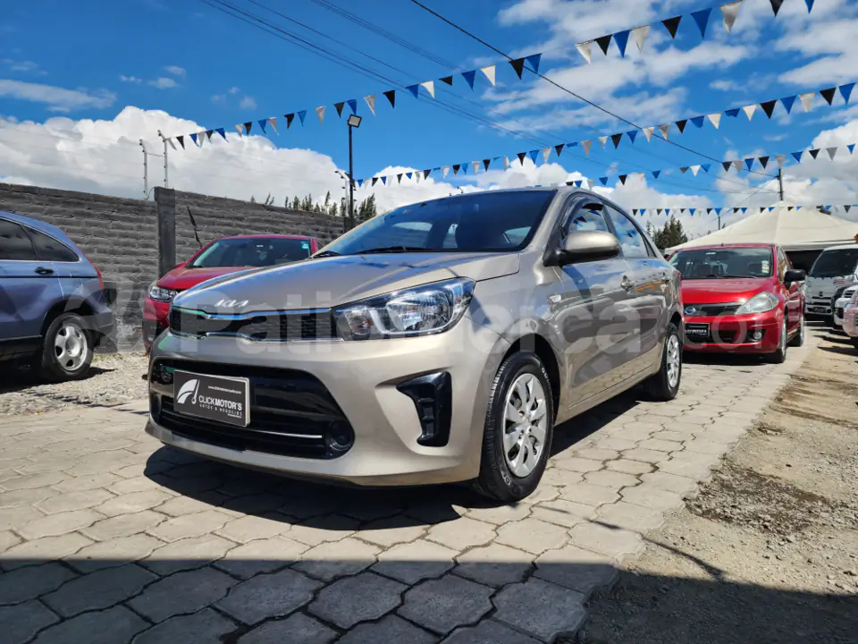 Foto 2 de Kia SOLUTO XCITE