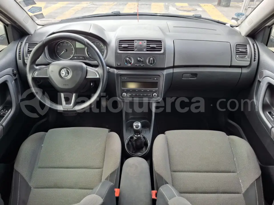Foto 7 de Skoda Fabia Sport GTI