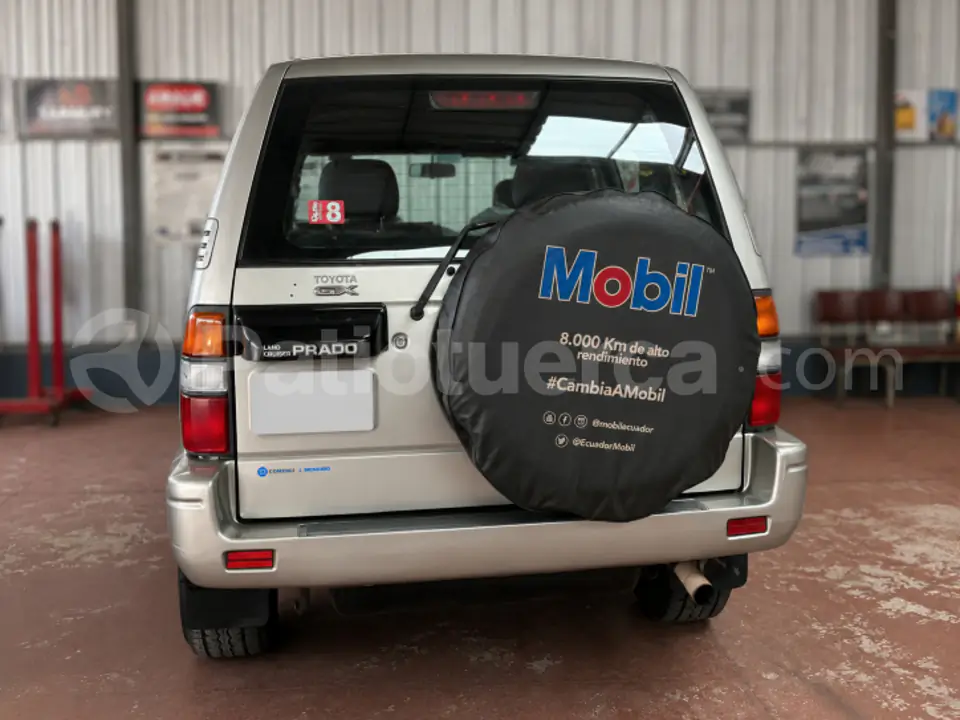 Foto 5 de Toyota Land Cruiser Prado GX
