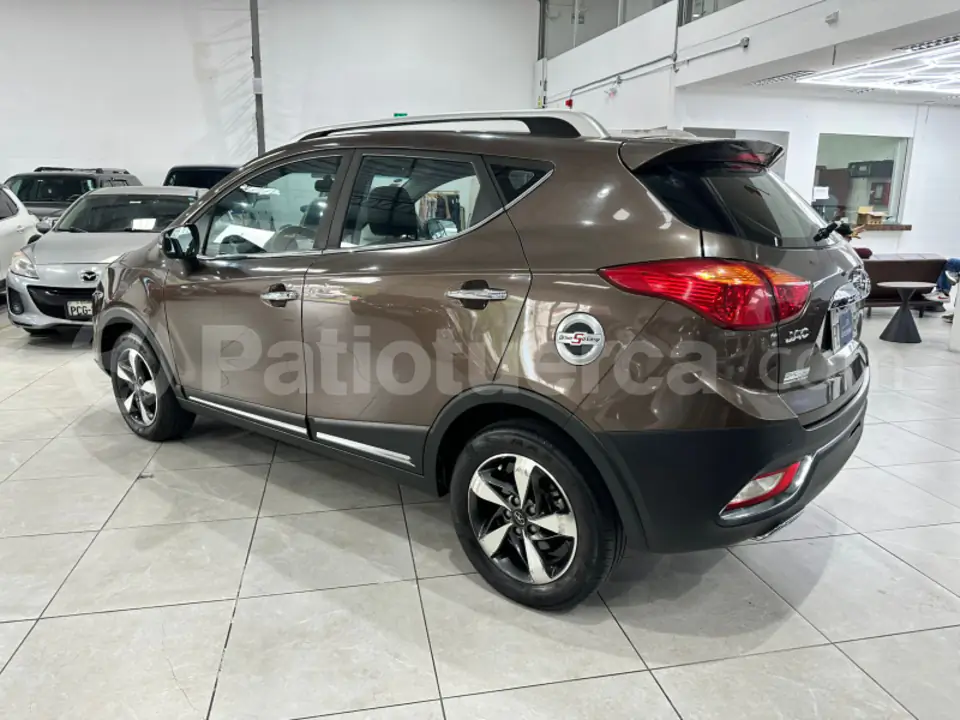 Foto 3 de JAC S3