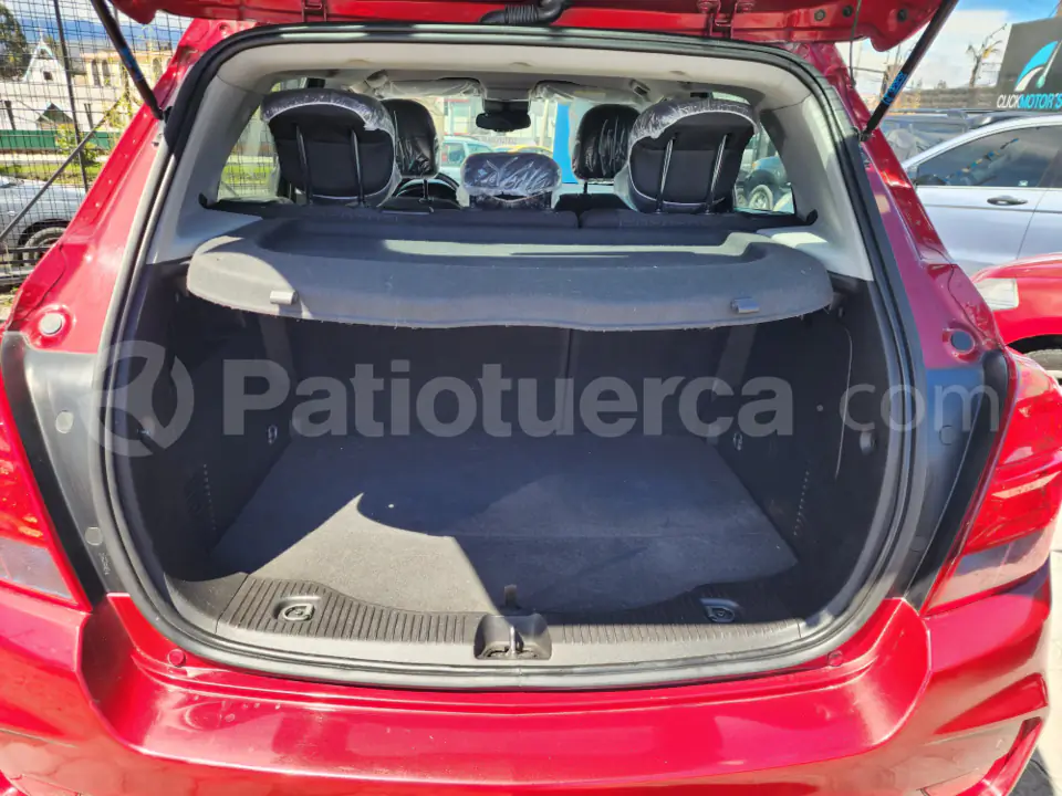 Foto 16 de Chevrolet Tracker LT
