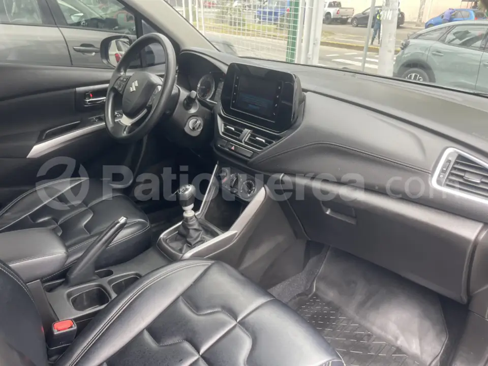 Foto 7 de Suzuki SCROSS BOOSTERJET GL
