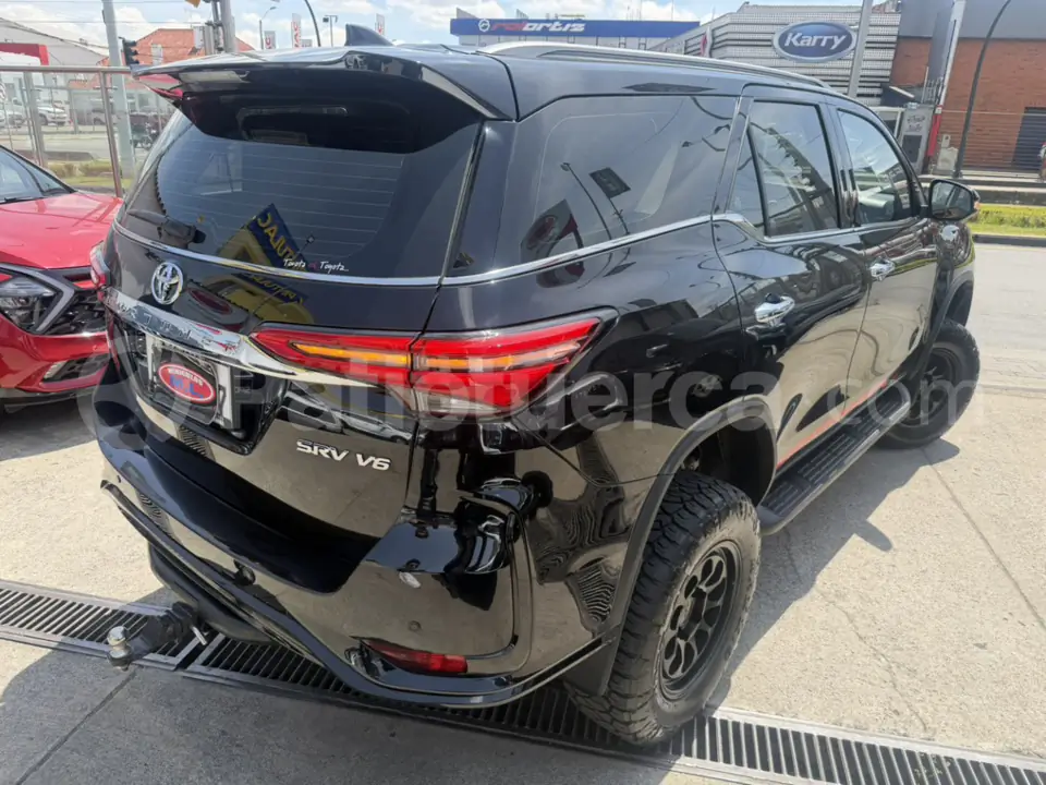 Foto 5 de Toyota Fortuner 4.0