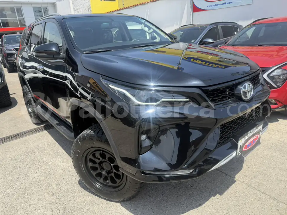 Foto 16 de Toyota Fortuner 4.0