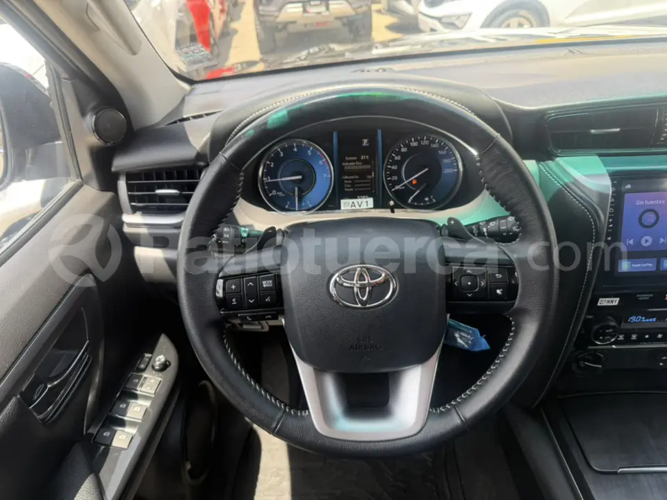 Foto 49 de Toyota Fortuner 4.0