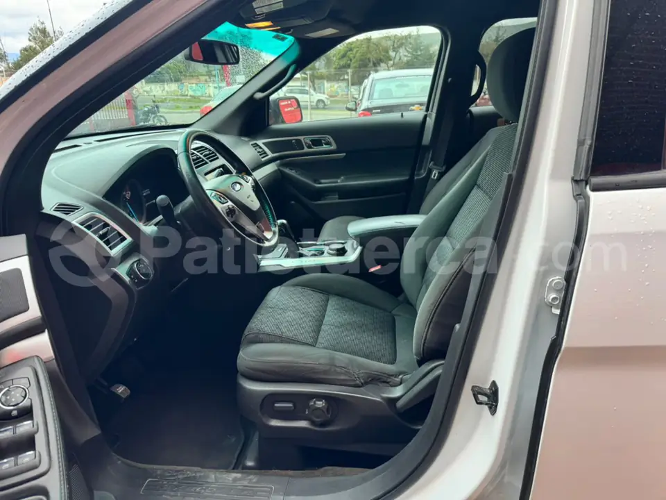 Foto 7 de Ford Explorer XLT