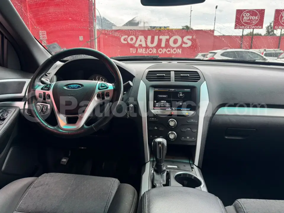 Foto 9 de Ford Explorer XLT