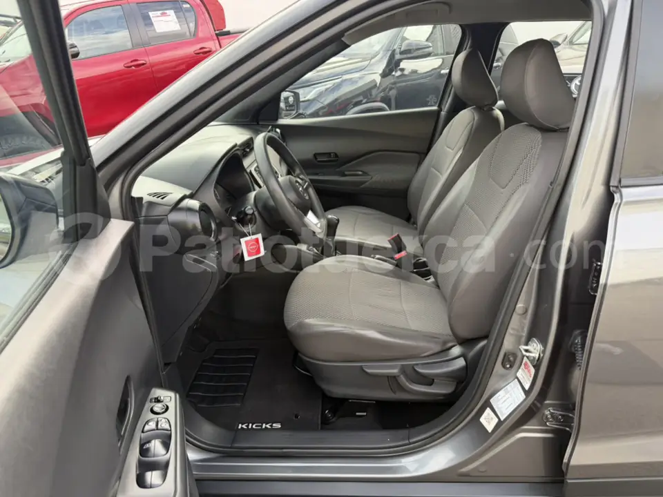 Foto 17 de Nissan Kicks