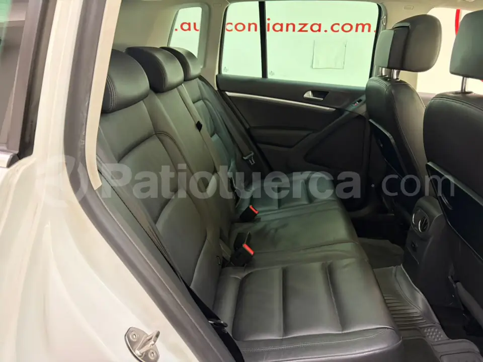 Foto 17 de Volkswagen Tiguan Sport Style