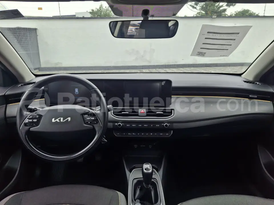 Foto 10 de Kia K3 CROSS