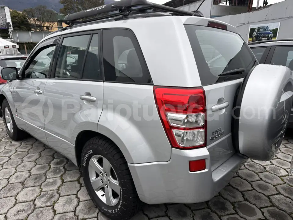 Foto 3 de Chevrolet Grand Vitara SZ