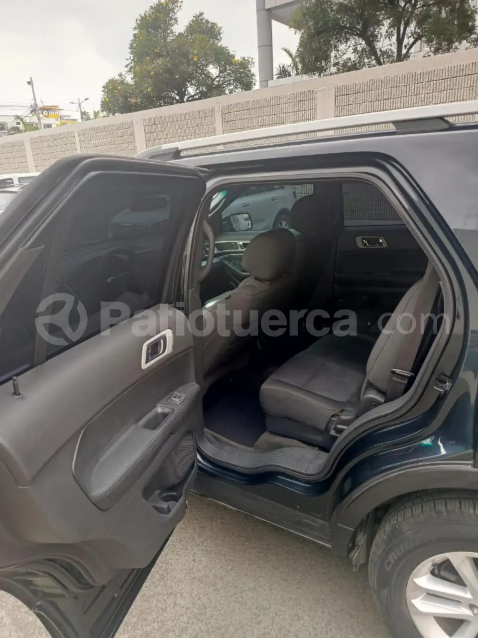 Foto 9 de Ford Explorer 5P