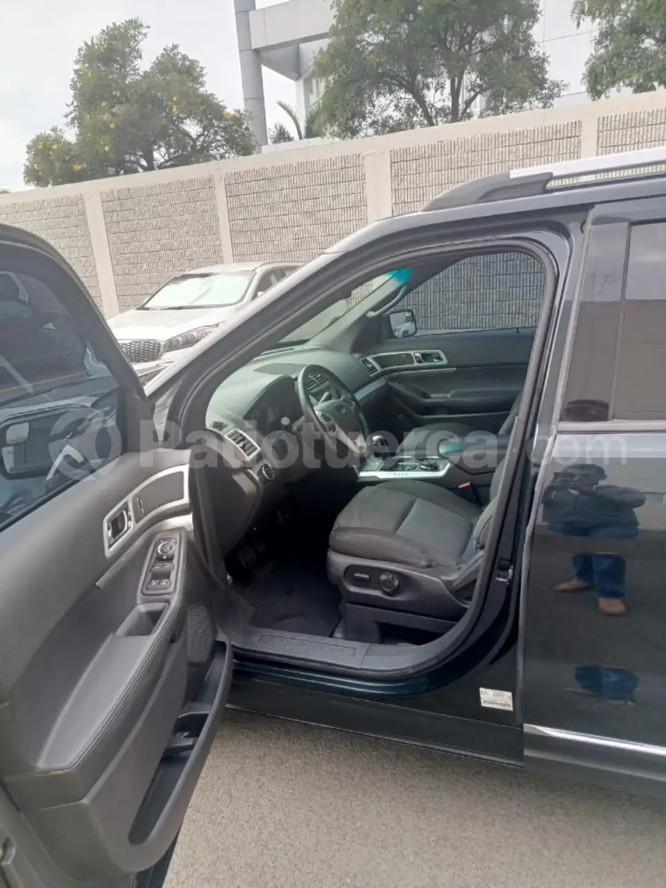 Foto 10 de Ford Explorer 5P